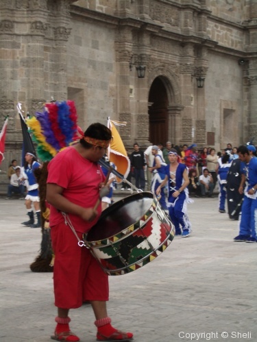 Latin American People - Photo 9